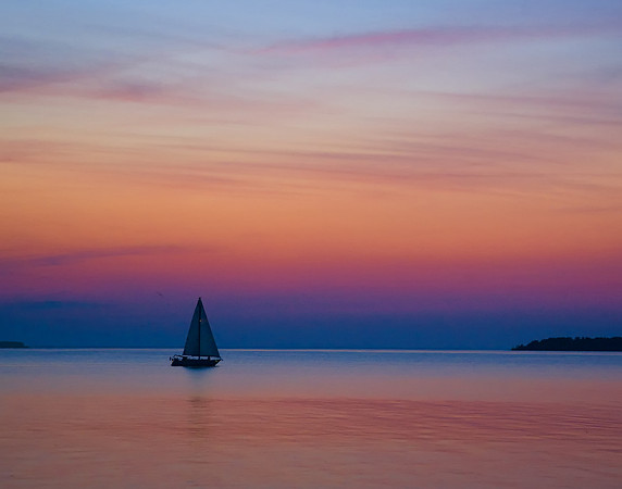 Sunset Sail on Green Bay