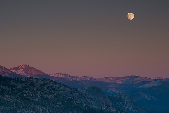 Moonrise over Glacier Point